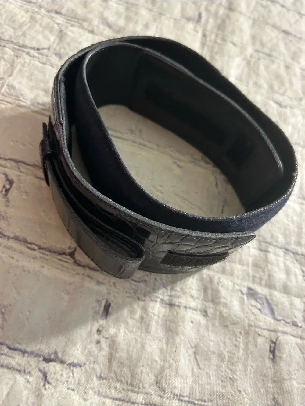 SOSTANZA GENUINE PIG SUEDE HOT PINK BELT AND LEJON PIG SUEDE BLACK BELTS SIZE S